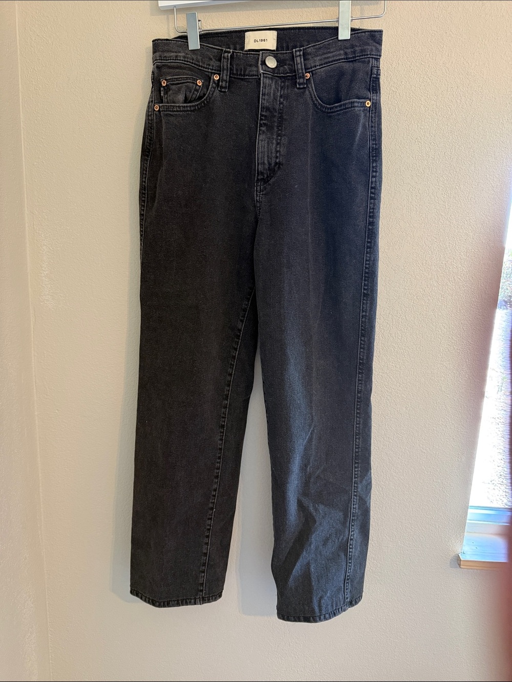 DL1961 Women's Straight-Leg Black Jeans
